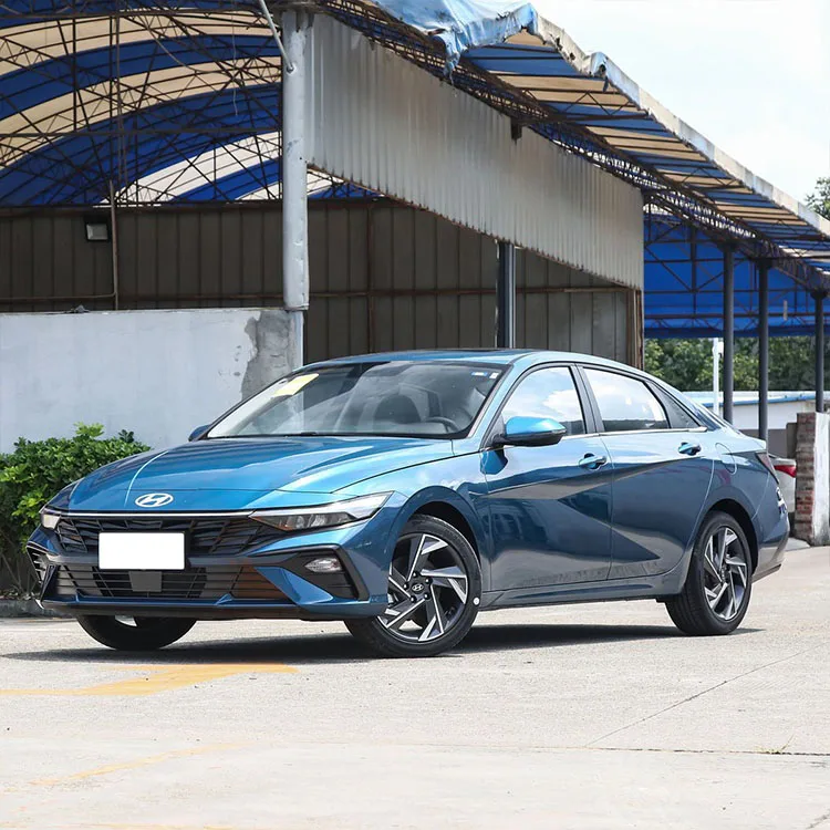 Fast Shipping Elantra 2024 2023 2022 5 Seats Maximum Speed Autos Gasoline Vehicles