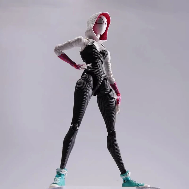 SHF через фигурку «Паук-Стэн»