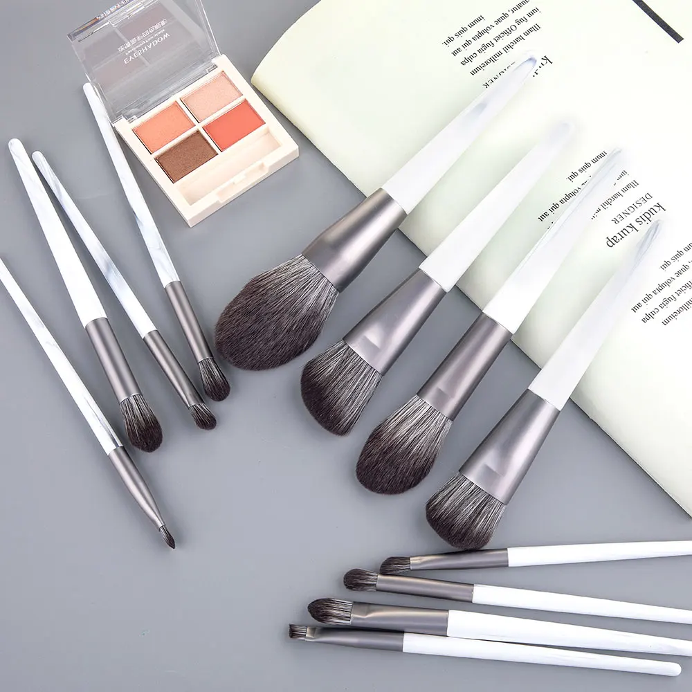 
New 12pcs Grey Wood Handle Cosmetic Brush Professional Makeup Brushes Custom Logo 