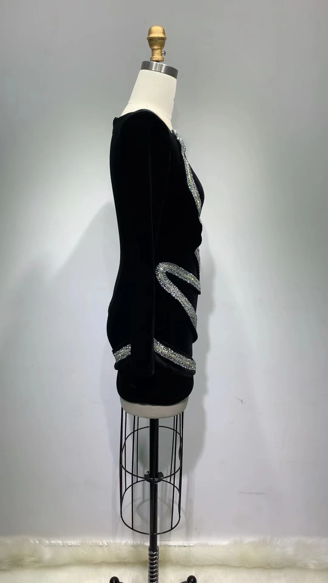 ED2292 Kimshein Black Girl Luxury Dresses Long Sleeve Mesh V Neck Velvet Snake Pattern With Crystal Vestidos Party Evening