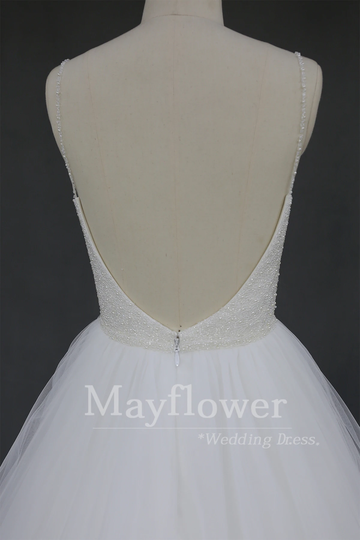 Top quality plunge neckline bridal gown wholesale crystal wedding dress low back