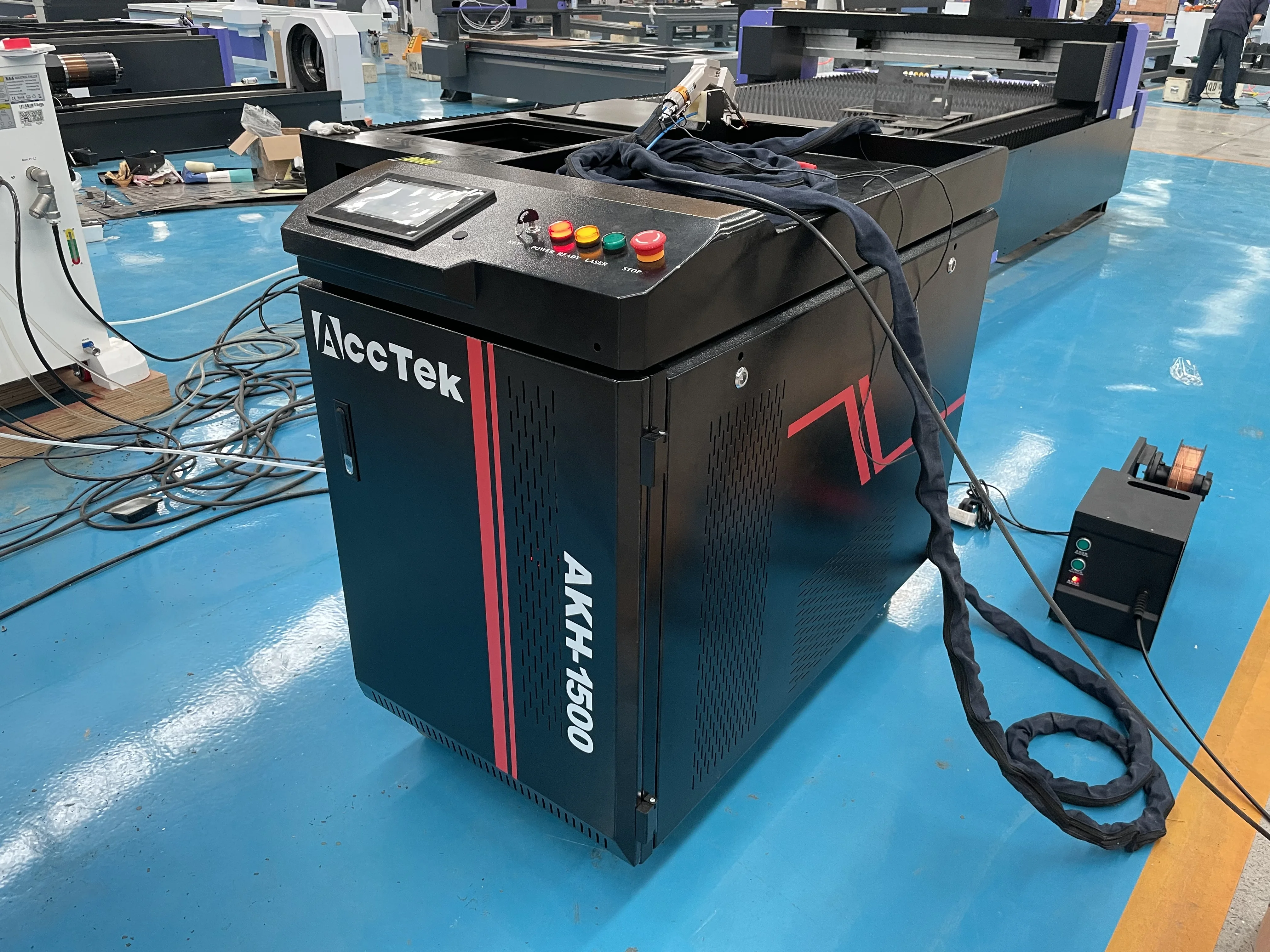 fiber laser small gun welding laser machine welding aluminium silver 2um laser weld machine
