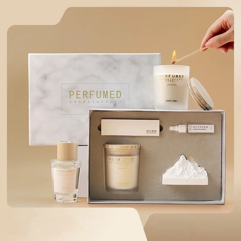 2024 Latest Luxury Design Soy Wax Spiritual Scented Candles Reed Diffuser Set for Home Restaurant Festival Decor