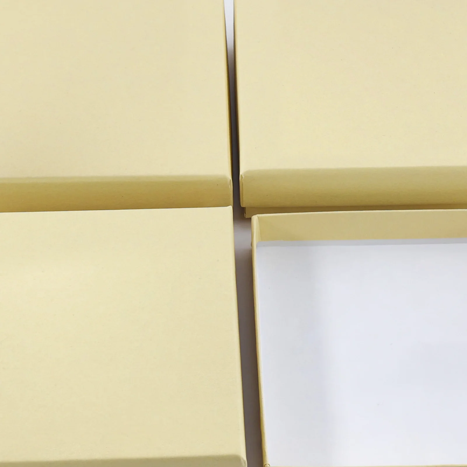 3.5 x3.5 x1 inch Cotton Filled Jewelry Box Small gift box Kraft Paper Cardboard Shipping Box for Jewellery Packaging