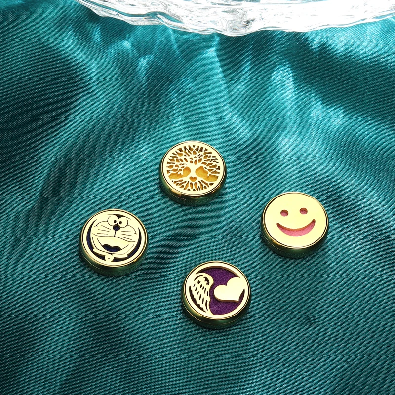 Stainless Steel Essential  Golden Aromatherapy Buckle  Diffuser Locket Oil Diffuser Clip Face Masking Magnetic Clip  for Face