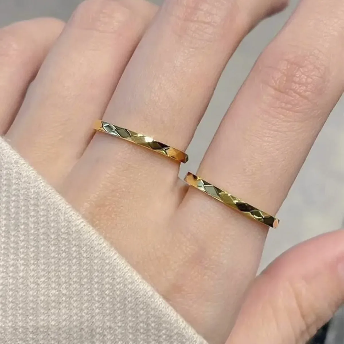 Высококачественная призматическая титановая сталь классическое Европейское и американское простота изысканное водонепроницаемое неокисляющее кольцо