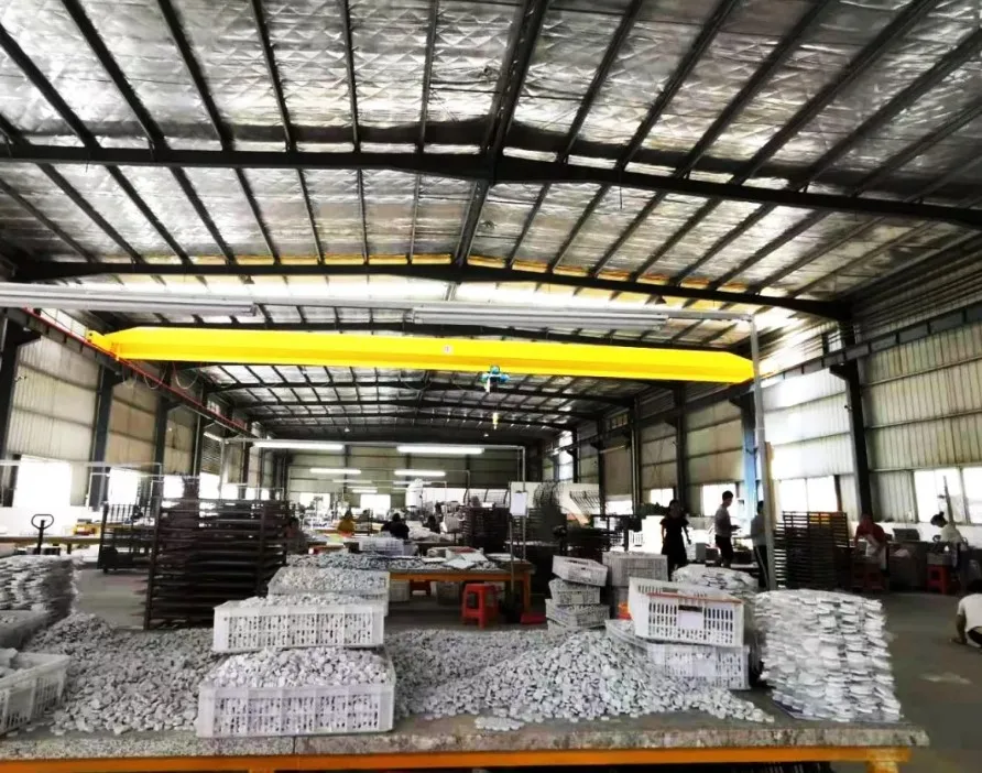 Modern Outdoor Cobblestone & Pebbles Natural Stone River Rock Black Polished round Shape for Landscape