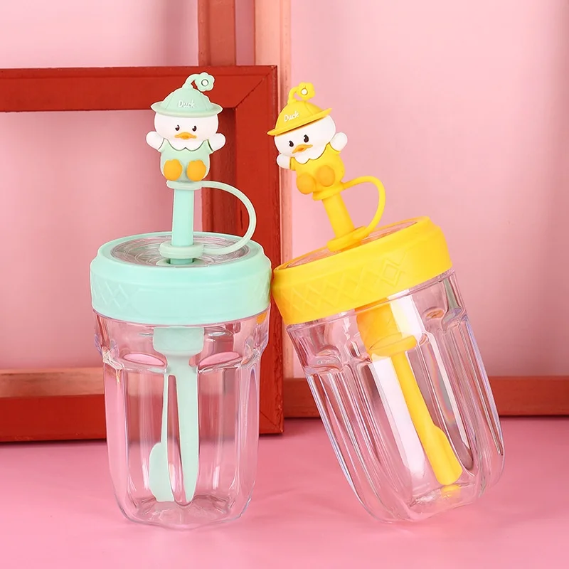 Hot sale wholesale cute milk tea reusable cups transparent drinking cup with straw reusable plastic mug