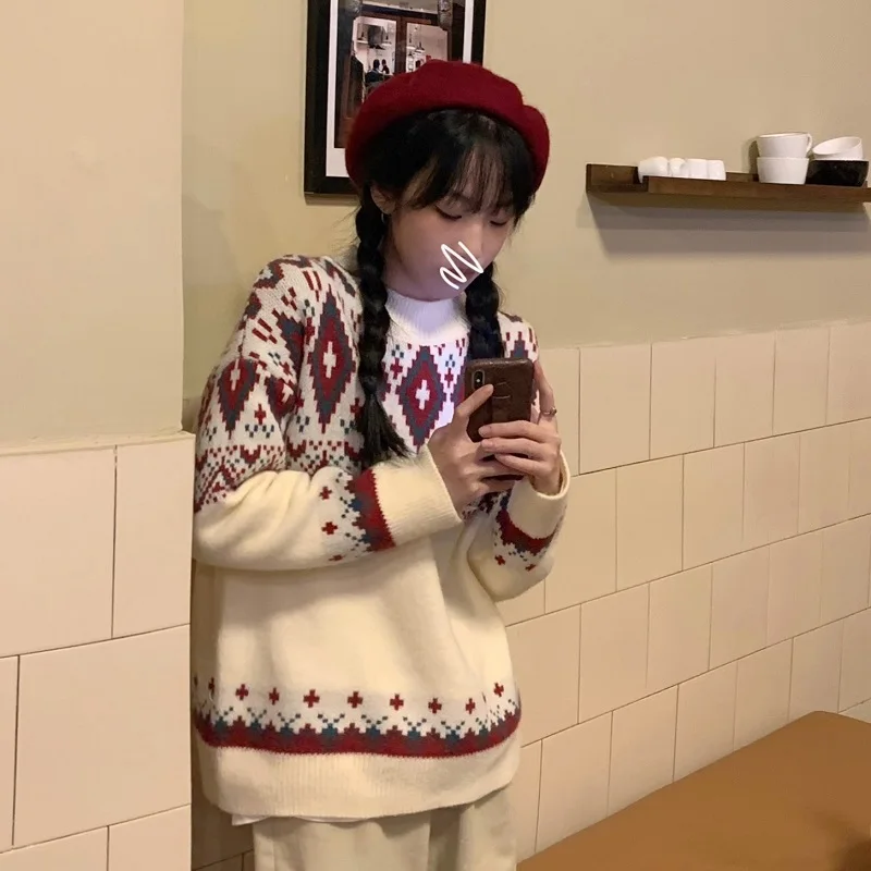 2022 winter Santa Claus socks hanging loose Korean version student thickening heavy industry long-sleeved sweater