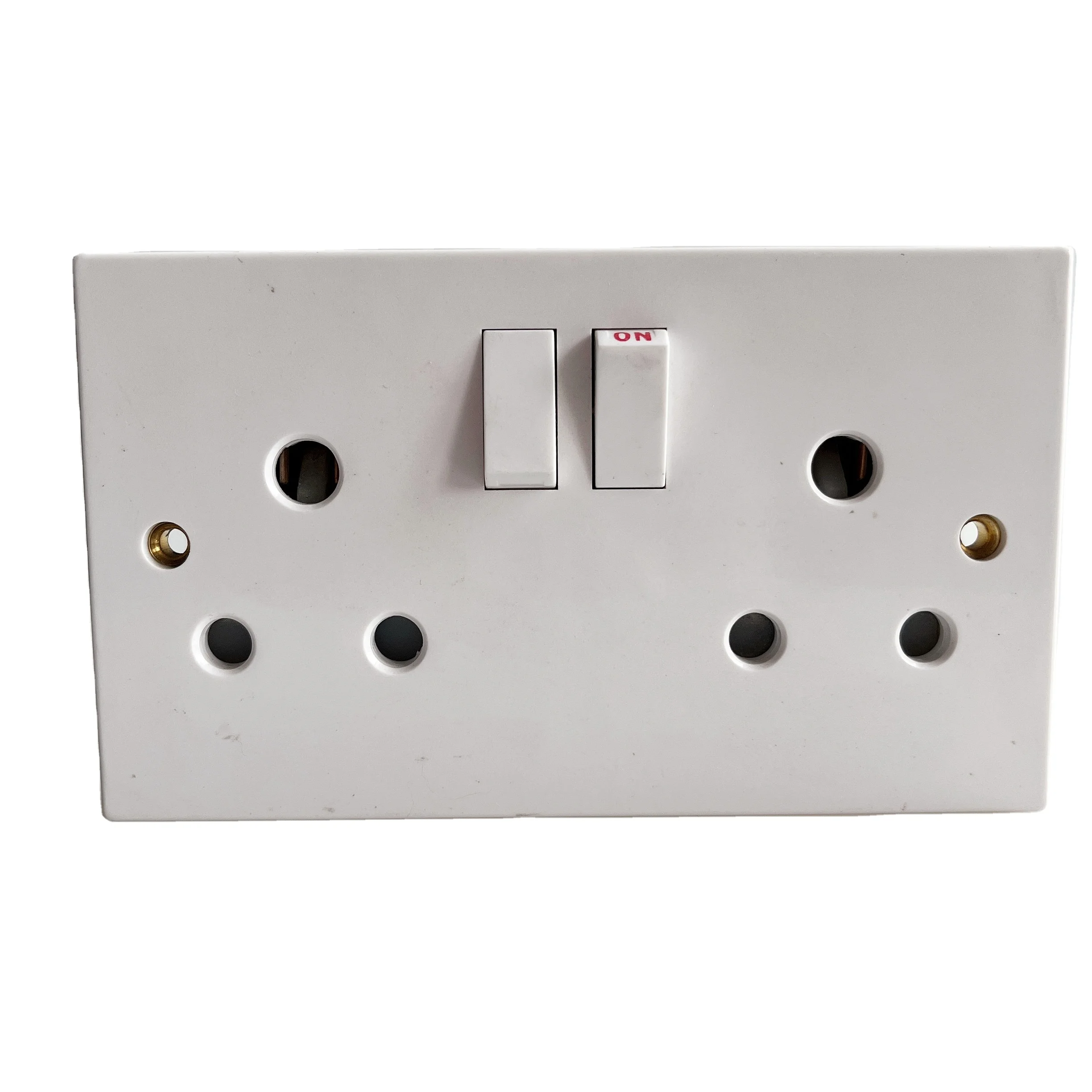 High Quality For home bedroom bakelite British wall socket switch  15A 2gang electric switch white switch socket