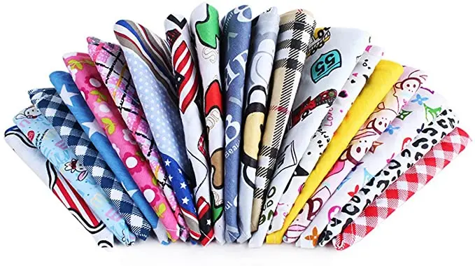 Low MOQ Multiple Styles Various Colorful Patterns 100% Polyester Pet Custom Bandana