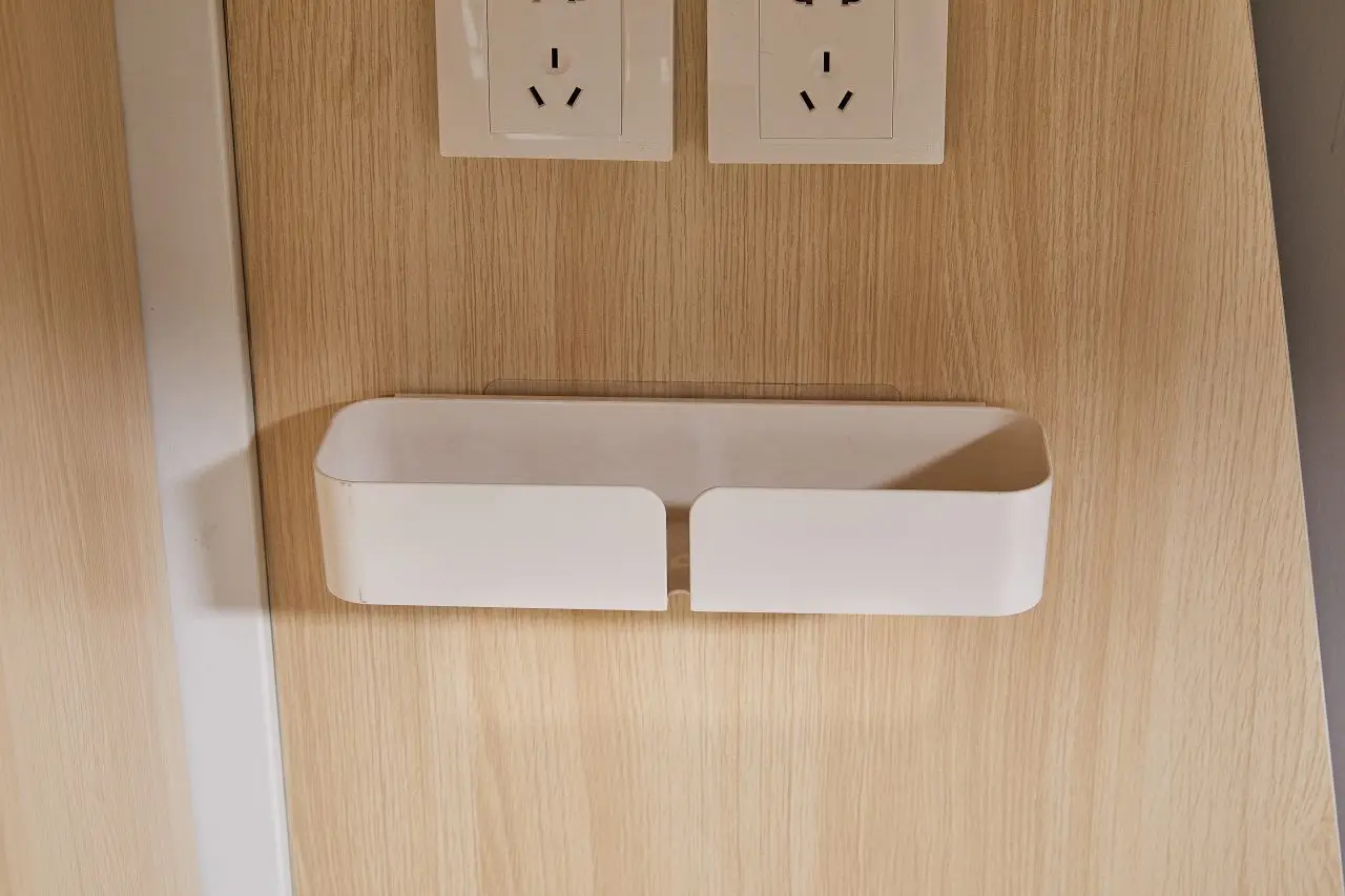 2021 independent privacy space design hotel bed youth apartment bed modern solid wood double bed