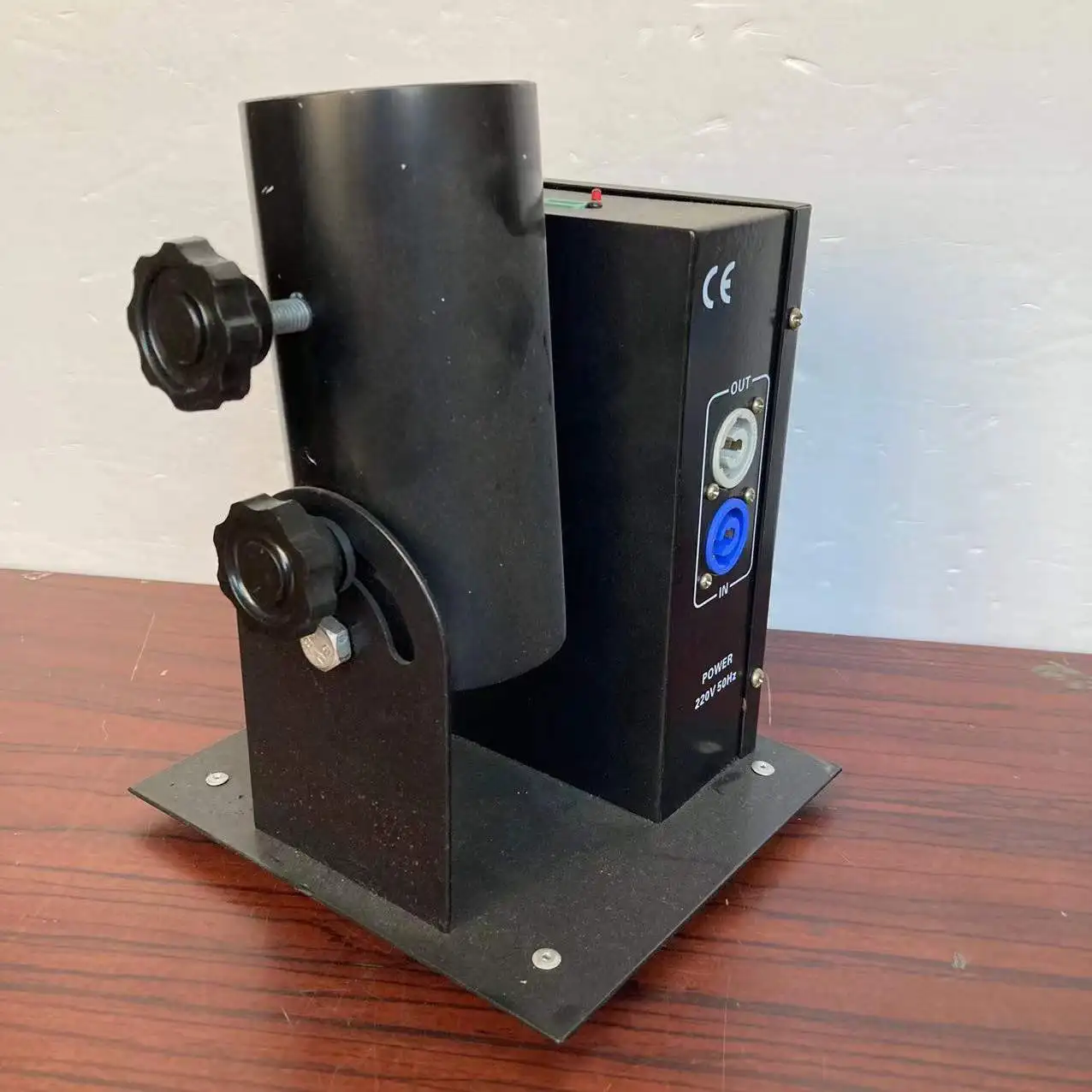 Cannon Co2 Fabriquer Des Confetti Paper Electric Blaster Launcher Stage Streamer Rainbow Confetti Machine for wedding decoration