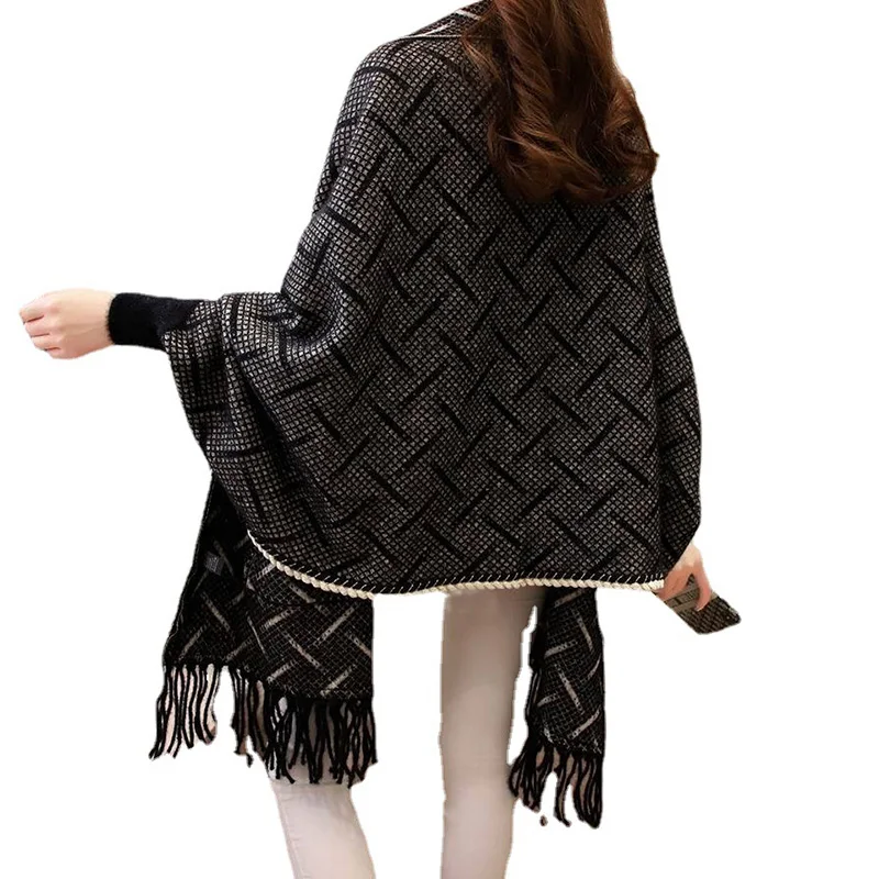 Fashion Hot Sale Custom Soft Ponchos With Sleeves Best Selling Scarf Warm Cashmere Cape Shawl