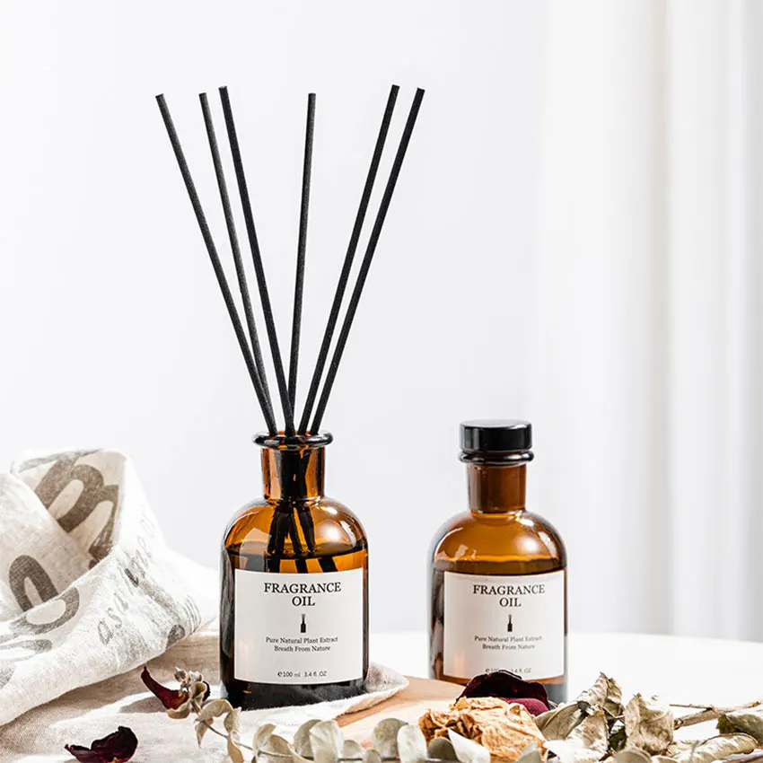 
luxury empty bottle with gift box packaging sticks glass reed diffuser 