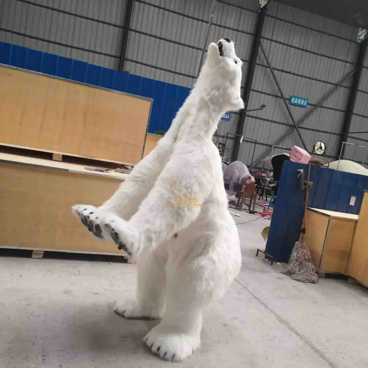 Life Size Animatronic High Quality Realistic Light Weight Polar Bear Costume For Sale