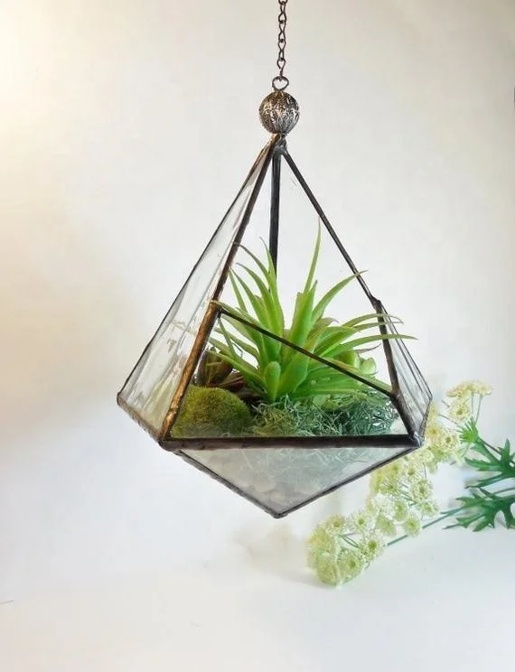 Elegant Decorative Design Wholesale Planted Diamond Hanging Terrarium Glass Globe Hanging Terrarium Handicraft