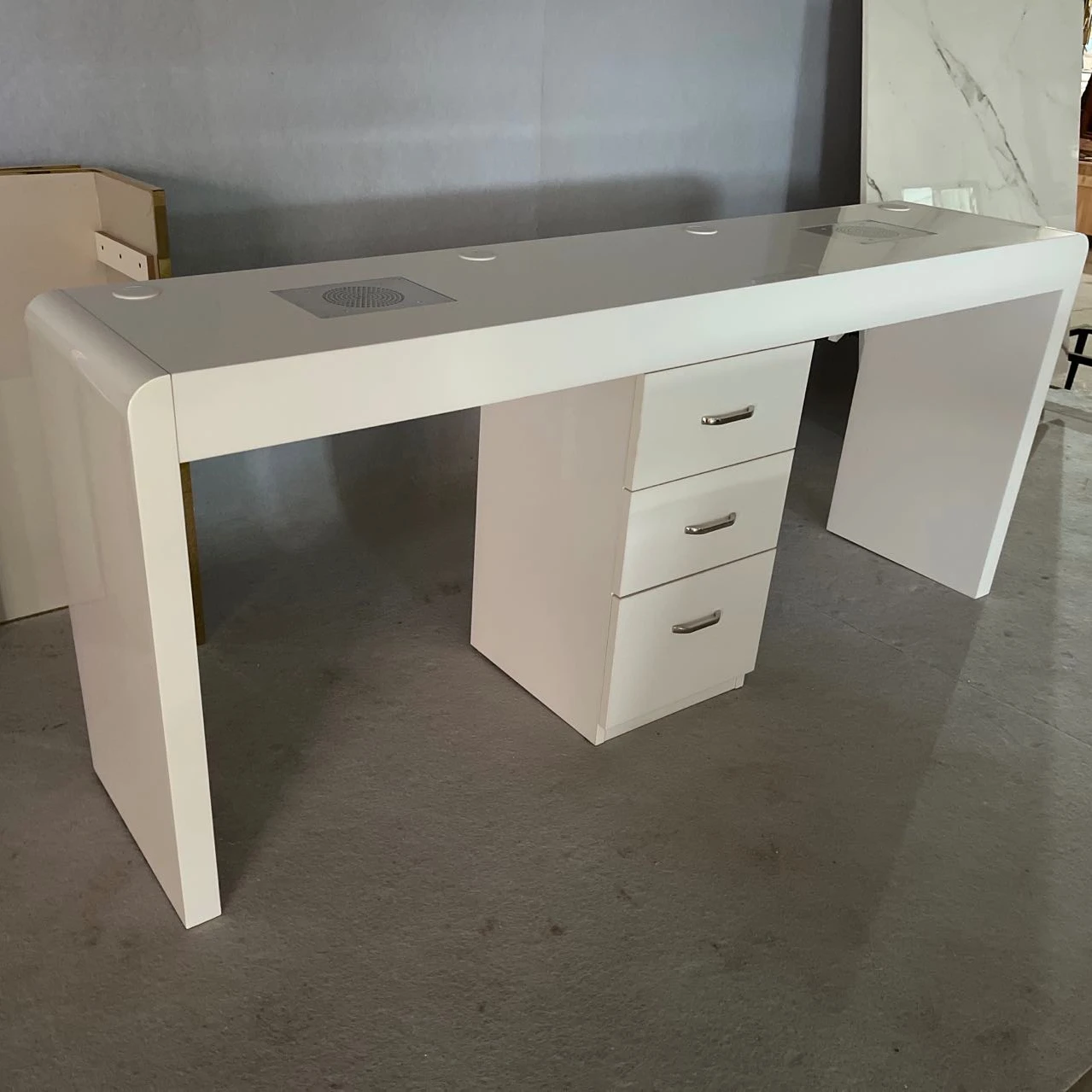 2023 hot sale nail salon equipment  2 seat Manicure table