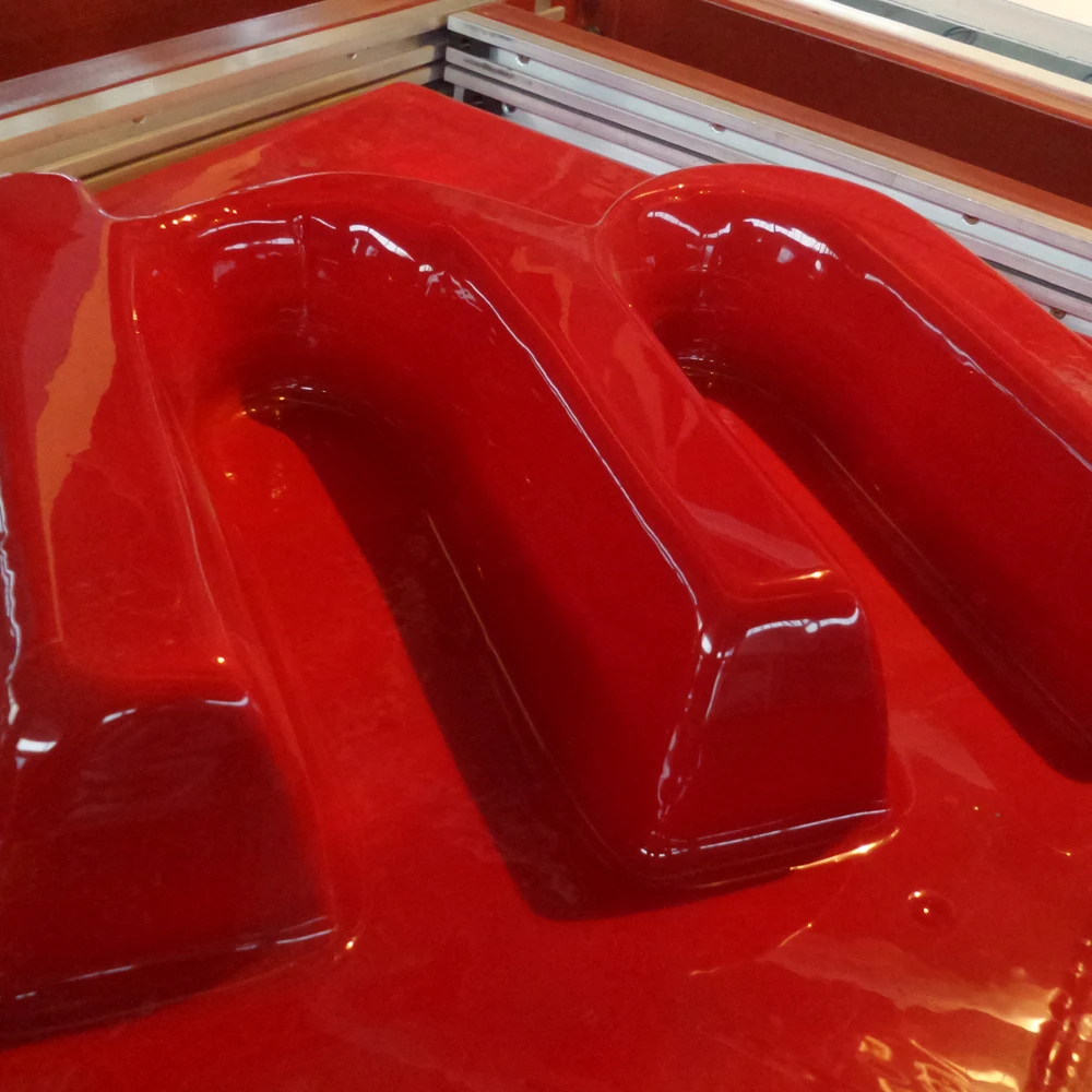 vacuum forming machine making abs acrylic plastic 3D letter BYT thermoforming machine LOGO on building