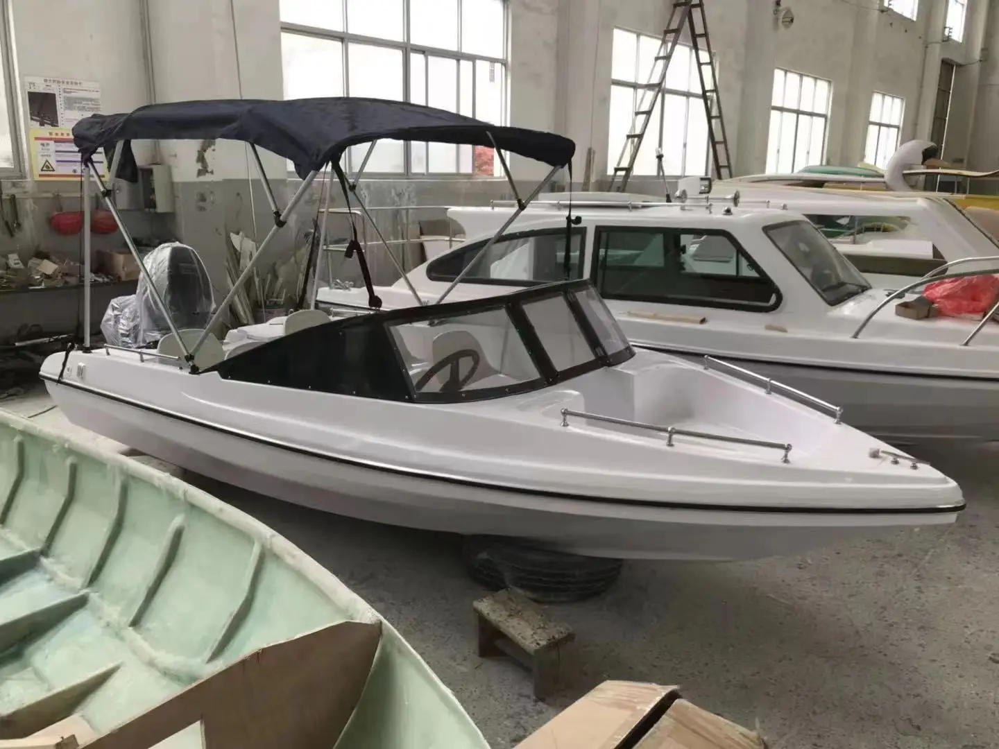 Aluminum Alloy Half Canopy Fishing Boat for Speedboat and Yacht Use