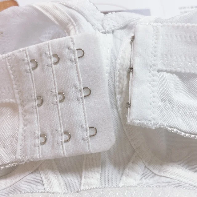 MOQ 12 Piece Custom Wholesale Breathable Large Cups Full Figure Plump Women Bralette Big Boobs Wireless Lace Plus Size Bra