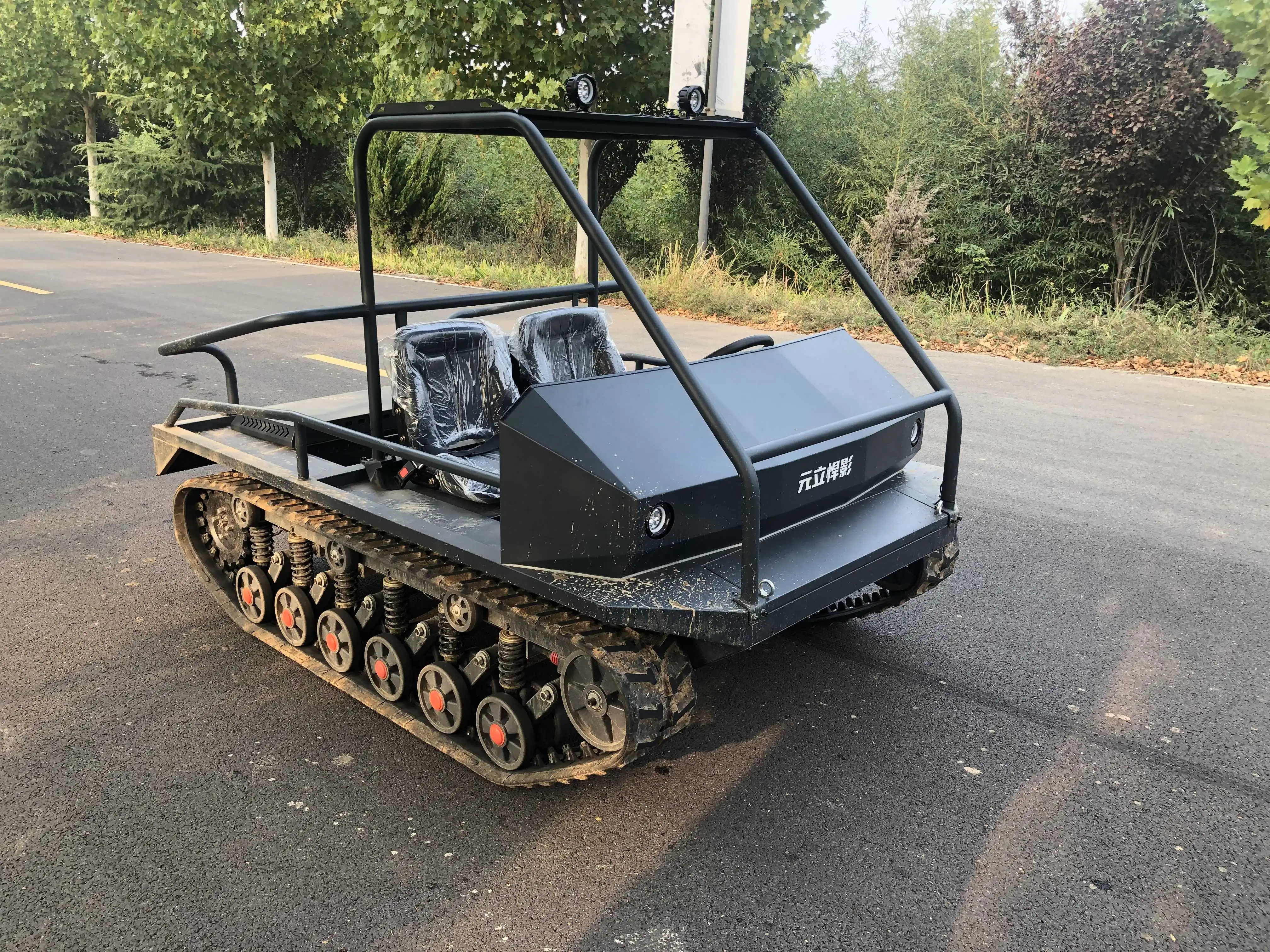 All-terrain Recreational Vehicle, Complex Terrain Field Operation Vehicle. Play Work Dual Purpose
