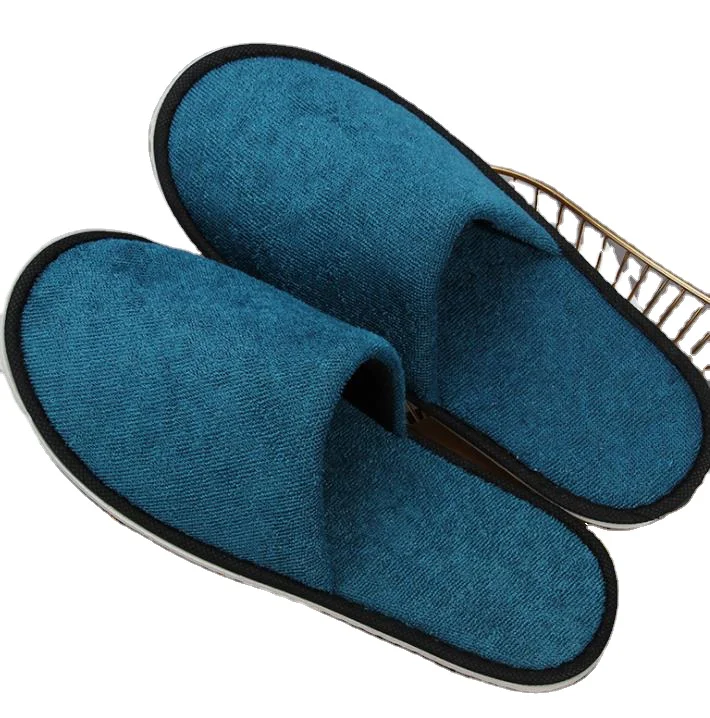 Wholesale Thick Non-slip Guest Room Supplies White Disposable Hotel Spa Slippers