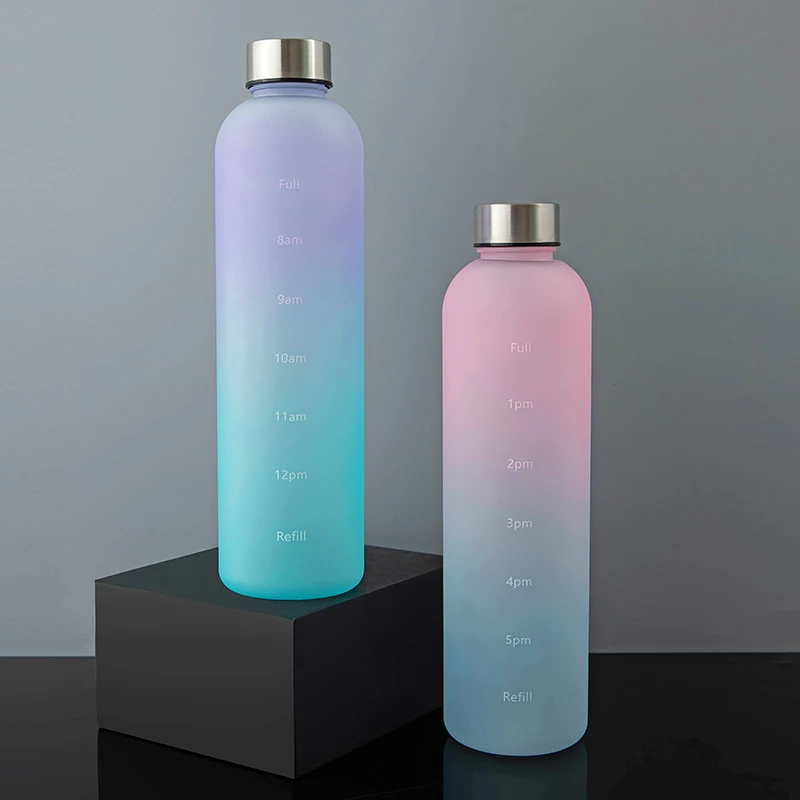 2023 Nice Design Large Capacity  1000ml Gradient color plastic sports water  bottle with size  and time marker