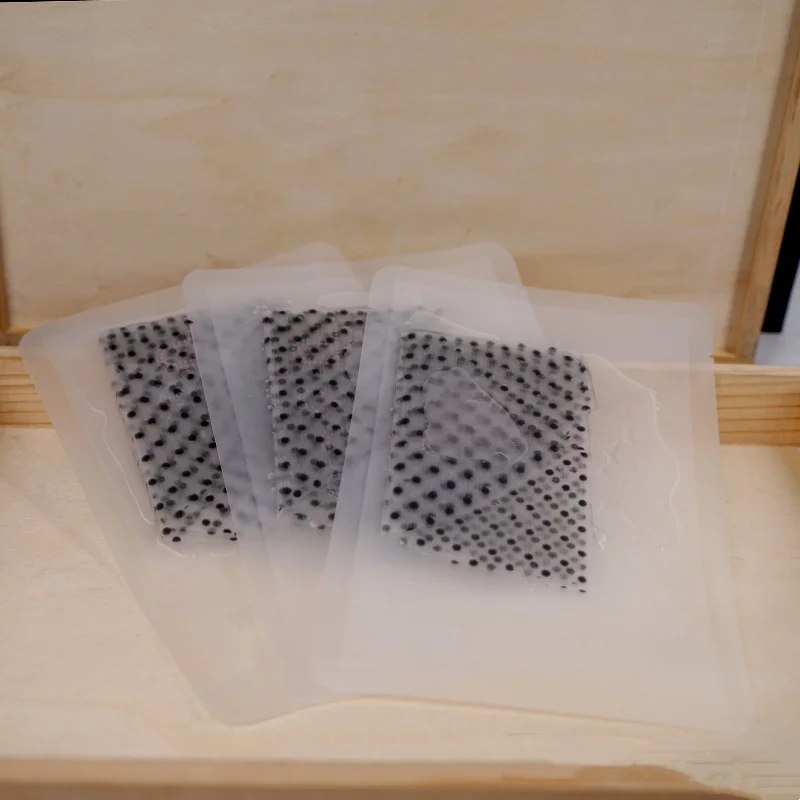 Sheet Reducing Fine Lines Shrinking Pores Hydrating Moisturizing Magnetic Therapy Mask Graphene Facial Mask