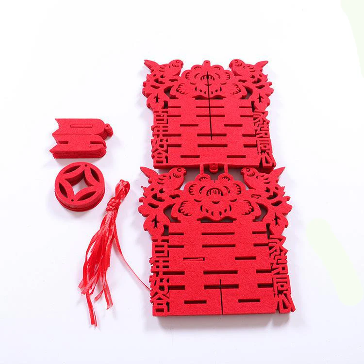 
Chinese Non-woven Felt Fabric Hanging Lantern for New Year Decorations 