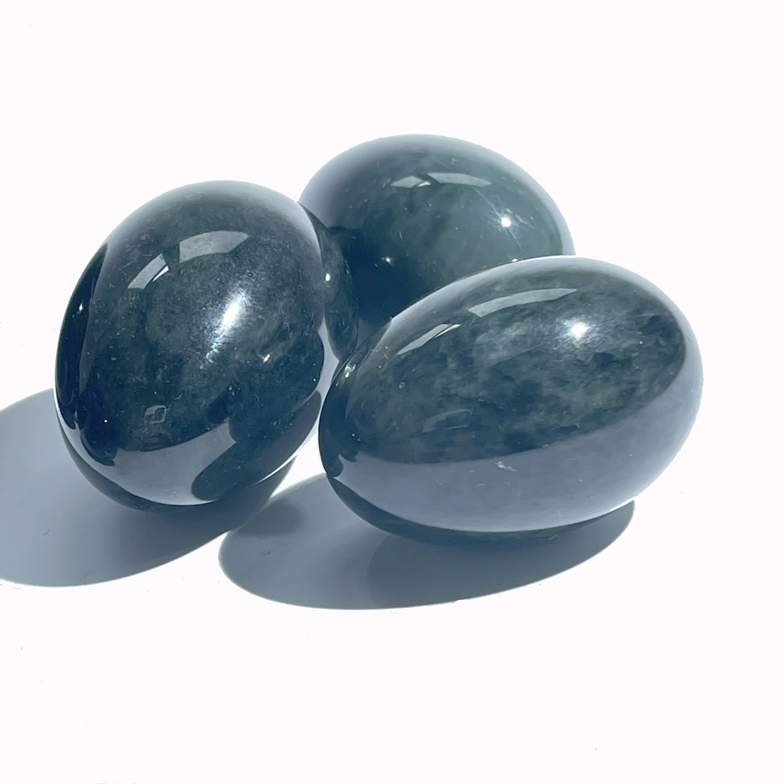 Нефритовые яйца