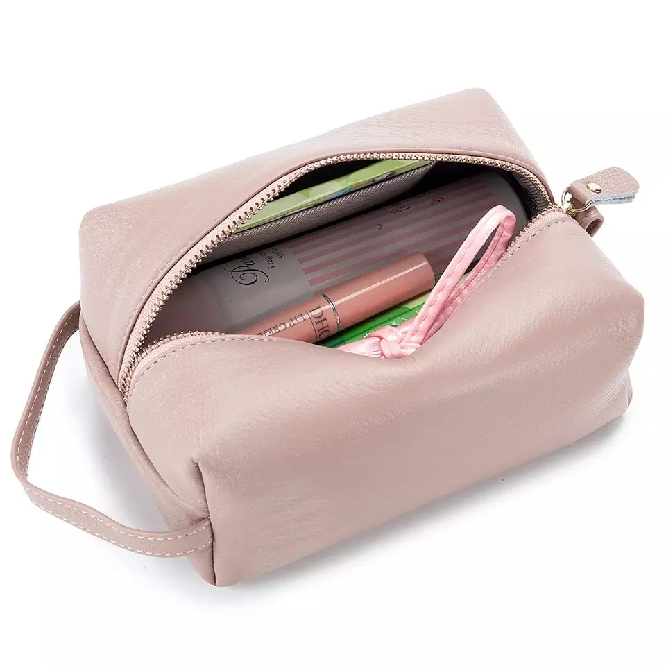 New style Genuine Leather Pouch Toiletry Bag Travel Dopp Kit cosmet bag case makeup bag For Men Women