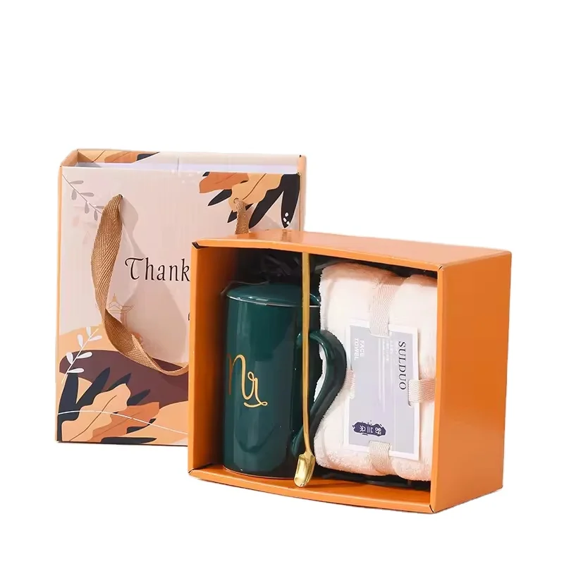 Набор керамических кружек для кофе