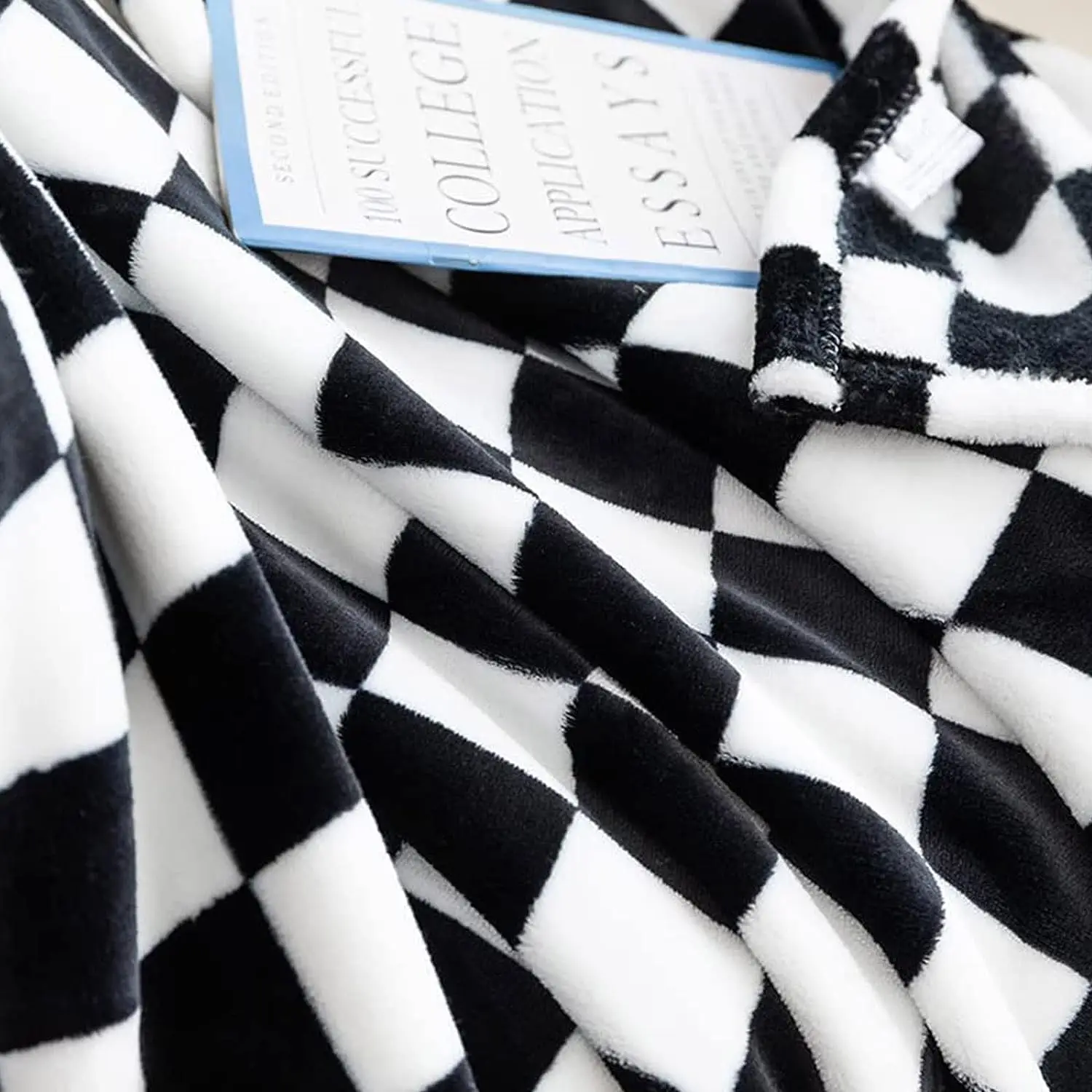 Super Soft 100% Polyester printed Throw Blankets Luxurious Plaid Flannel Blanket and Throw for Sofa