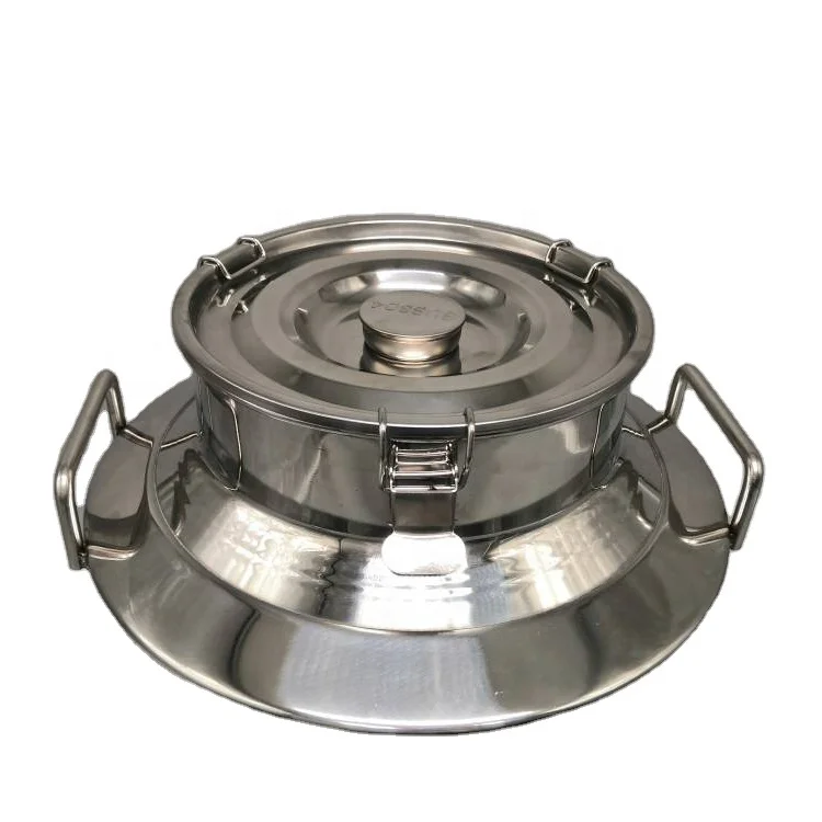 Factory manufacturing stainless steel sealed milk containers for farm storage equipment