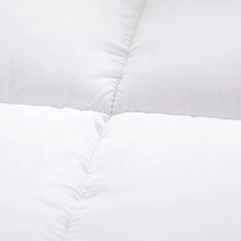 Aoka New Product Eco-friendly Bamboo Polyester Blend Fabric Comforter Duvet