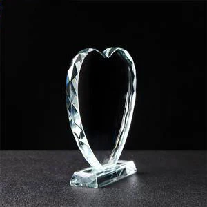 Custom Heart Shape Blank Crystal Trophy Personalized Logo Glass Award Employee Awards Business Appreciation Plaque Gift Souvenir
