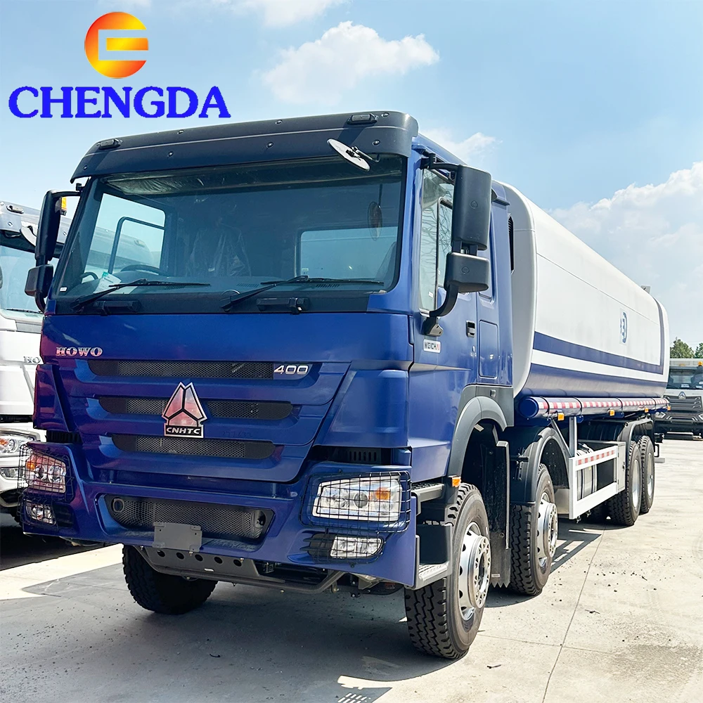 Хорошее состояние новый или подержанный бензовоз Sinotruk Howo 6x4 10 колес 25 куб. М бензиновый бак