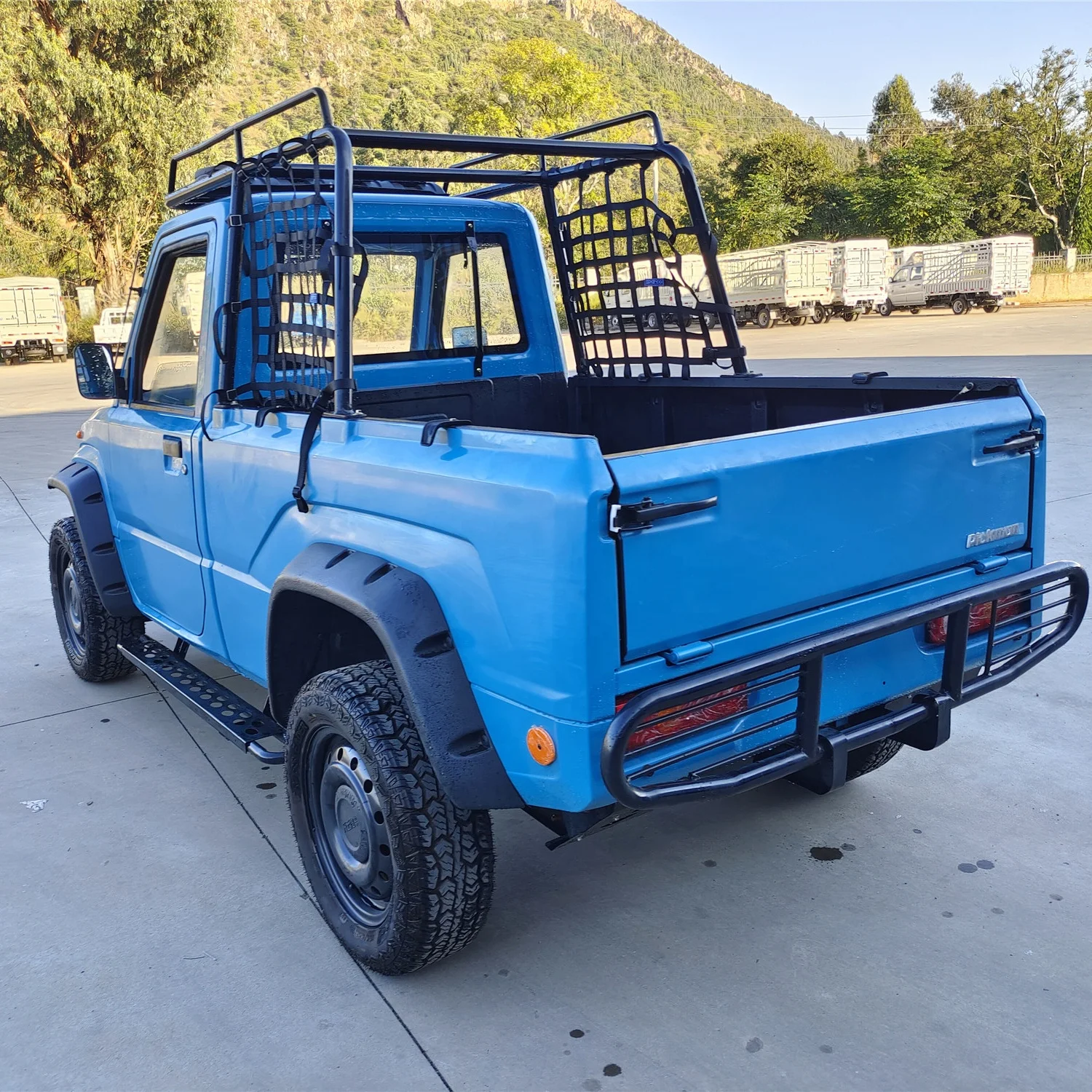 Factory cheap electric truck pickup  Direct Supply  cargo cars Hot Selling 2023 Version 4 Seat trucks electric UTV 4x4