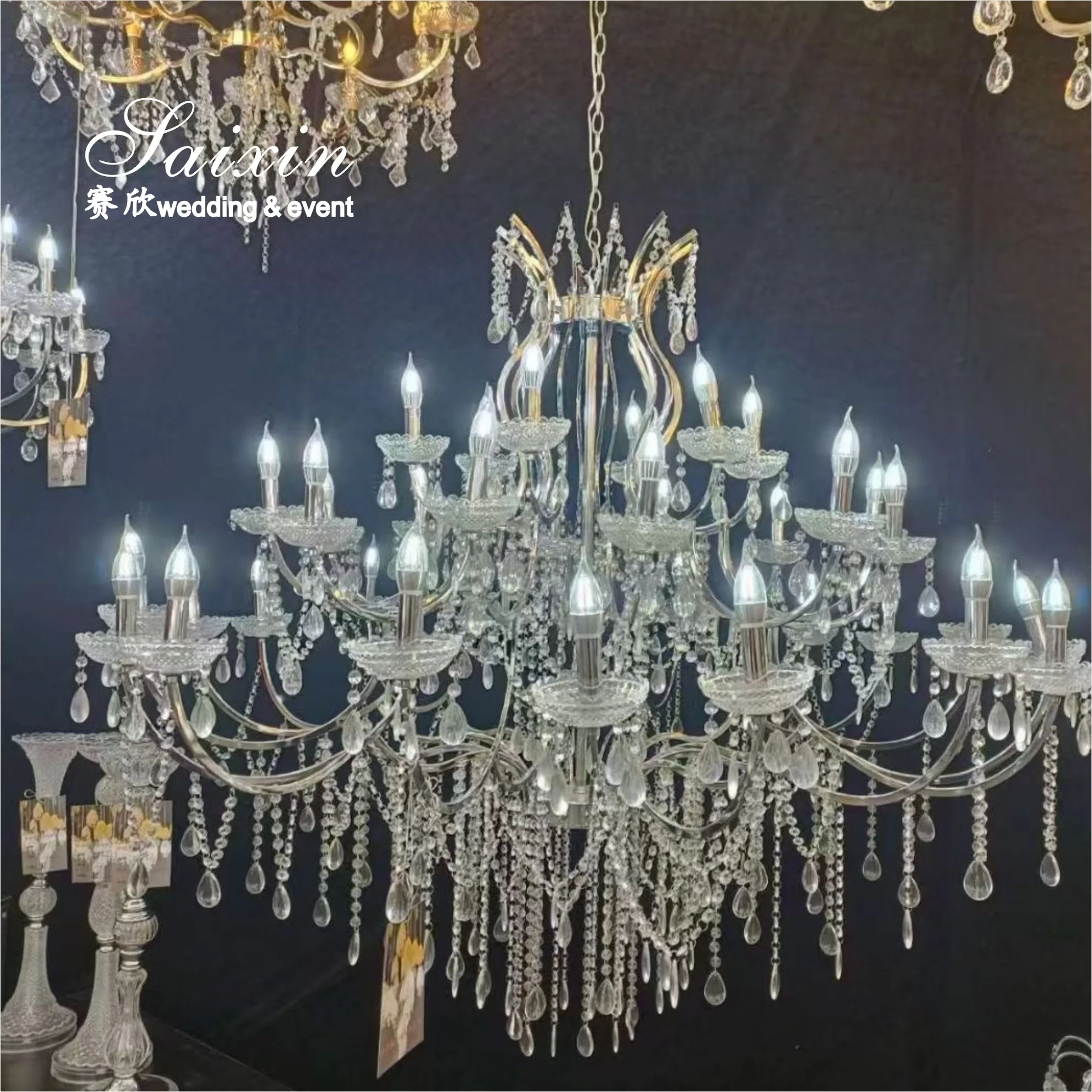 Factory Wholesale Large Metal  Crystal Chandeliers For Wedding Decoration