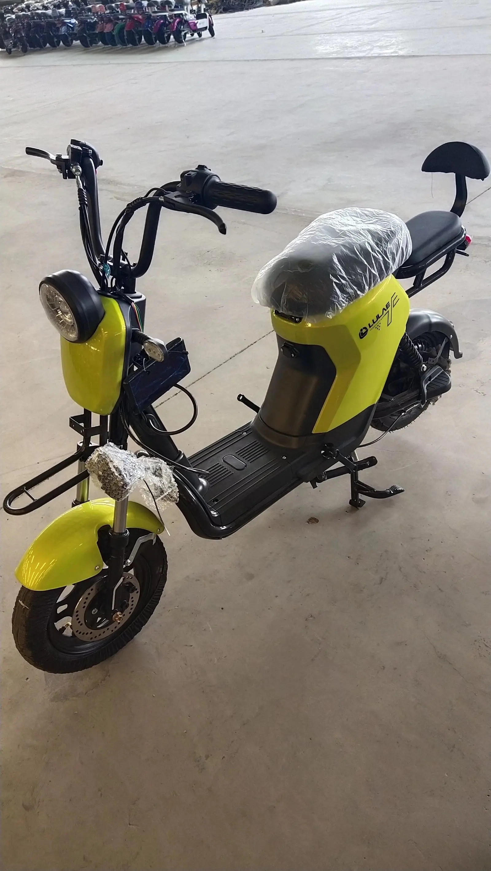 Factory wholesale take-out electric scooter long-distance running Wang climbing electric bicycle 500W electric motor E-bike