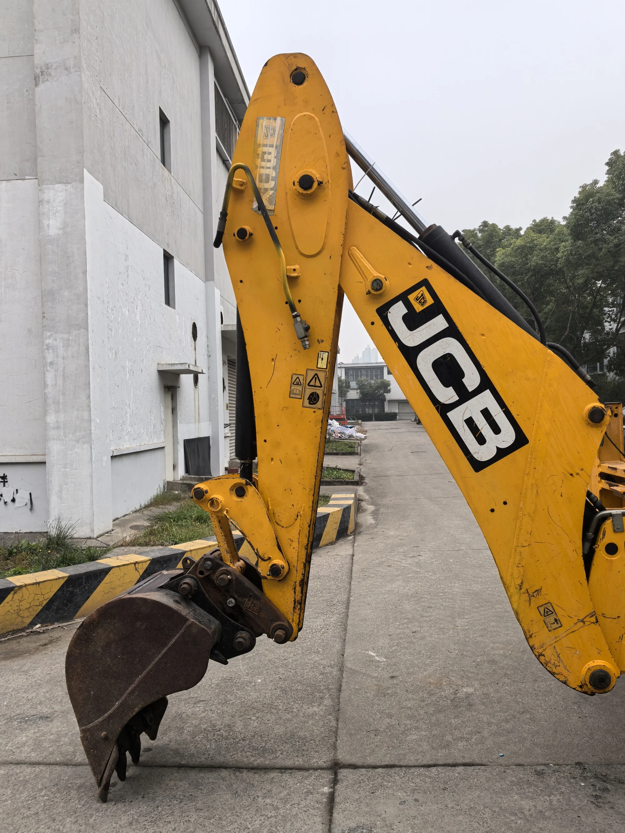 UK-Made JCB TLB Loader Digger Cheap Used 3CX 4CX Retro TLB Loader 3CX JCB Backhoe Loader with Core Engine & Motor Components