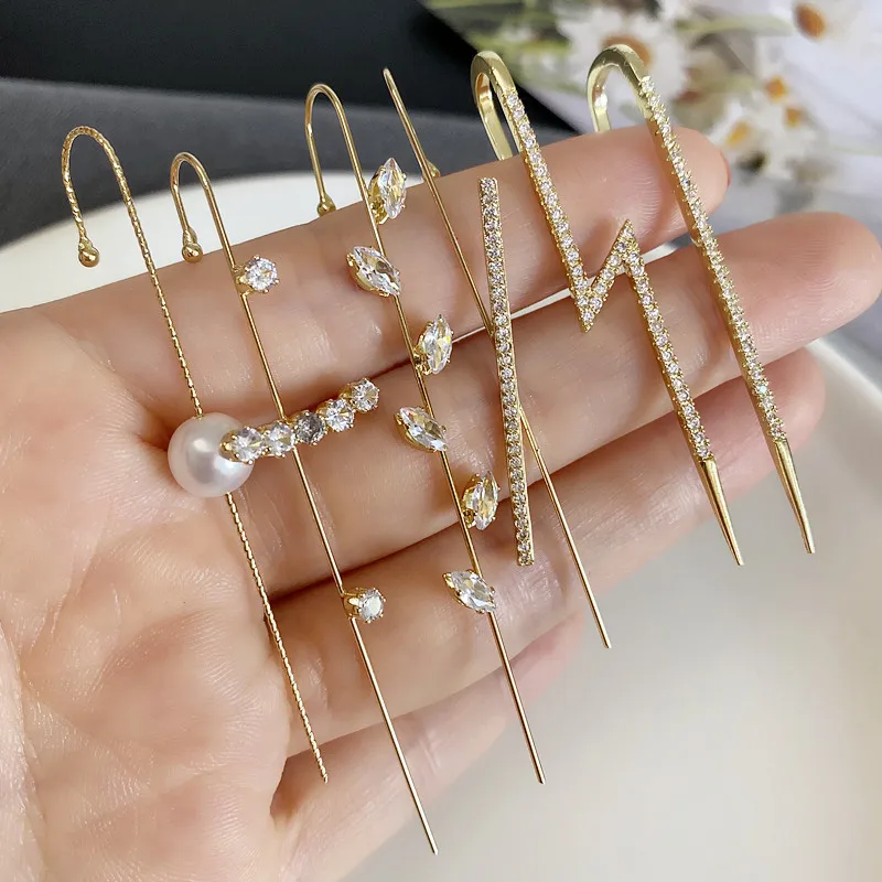 2024 Simple ins pierced earrings trendy elegant sweet flash diamond gemstone earrings earrings single