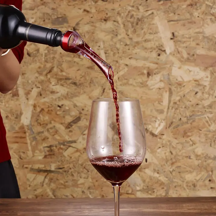 Hot Sale Portable Mini Luxury Air Aerator Wine Aerator Pourer