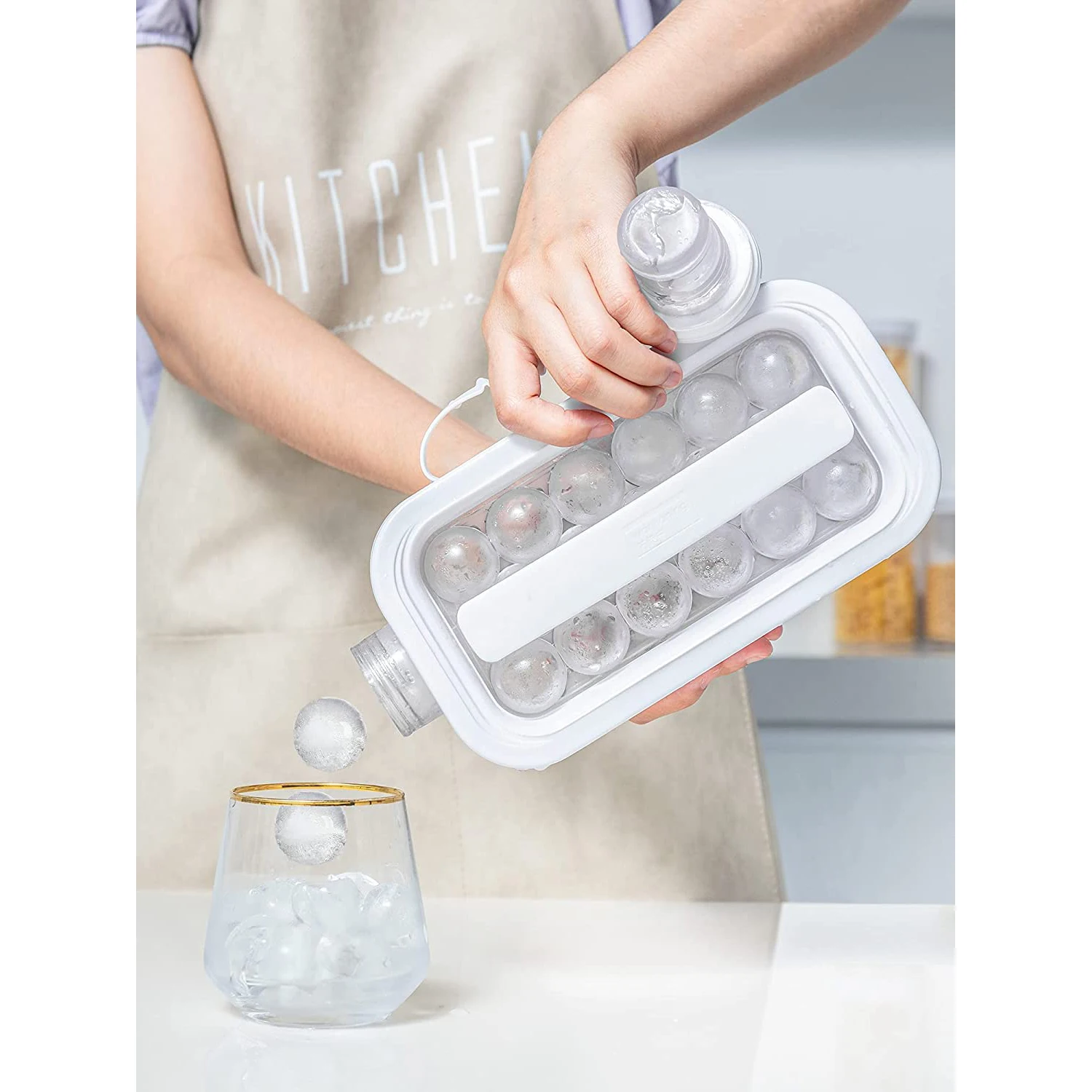 2 in 1 Ice Ball Maker Kettle 12 Grids Ice Cube Molds Ice Hockey Cold Water Bottle