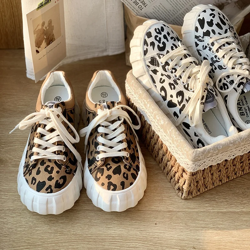 Fashion Ladies Leopard Prints Spring Fall Canvas Sneaker Casual Canvas Trendy Shoes For Women