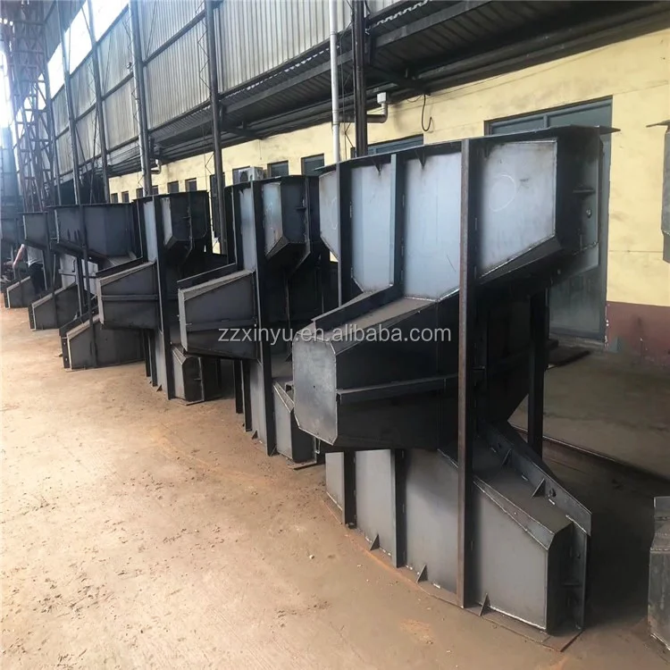 The factory supplies prefabricated high-quality quadruped concrete molds for coastal protection
