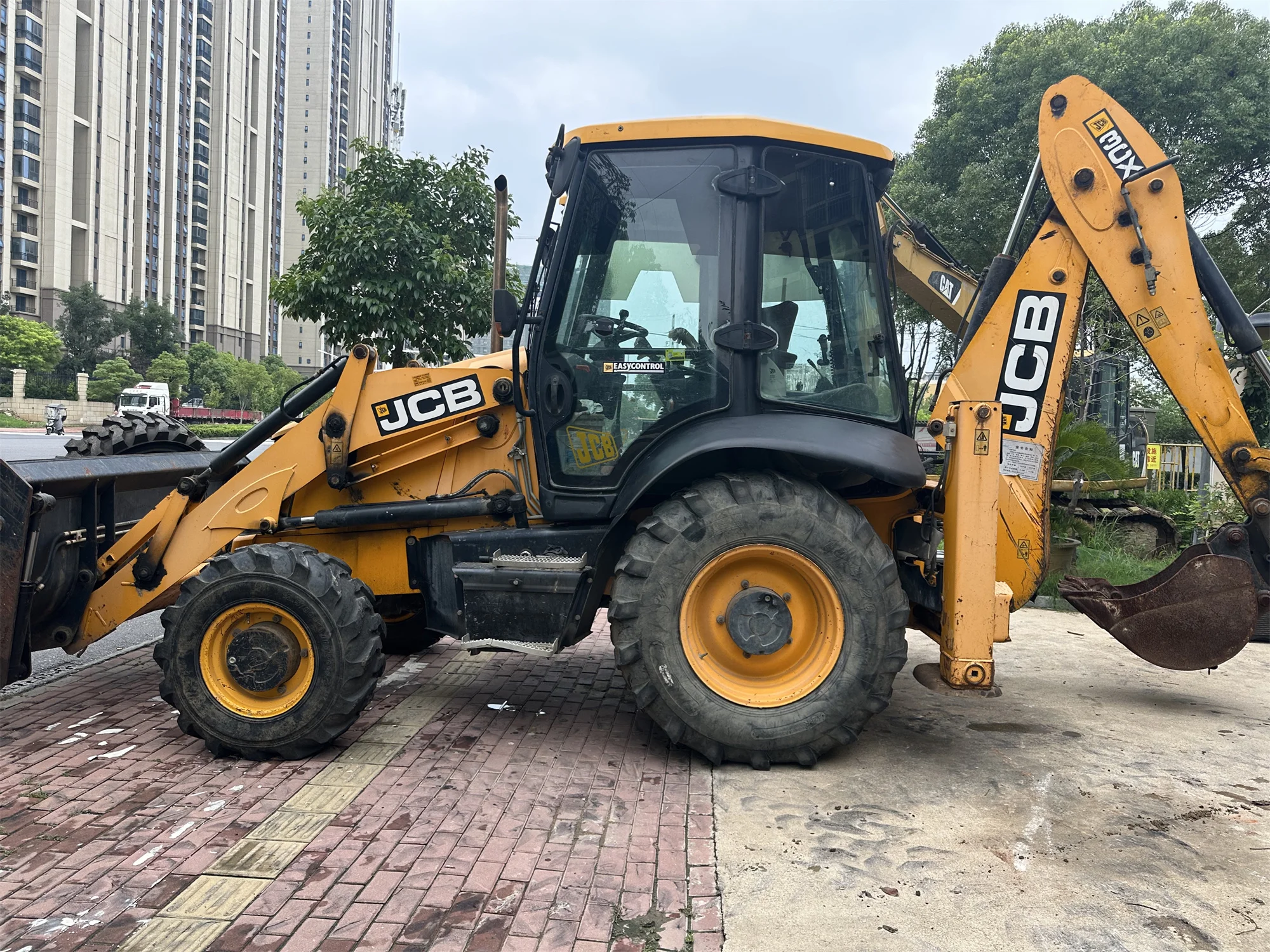 95% New JCB 3CX backhoe loader on stock 2019 model JCB 3CX 4TEC used retro loader JCB 3CX 4CX 420F2