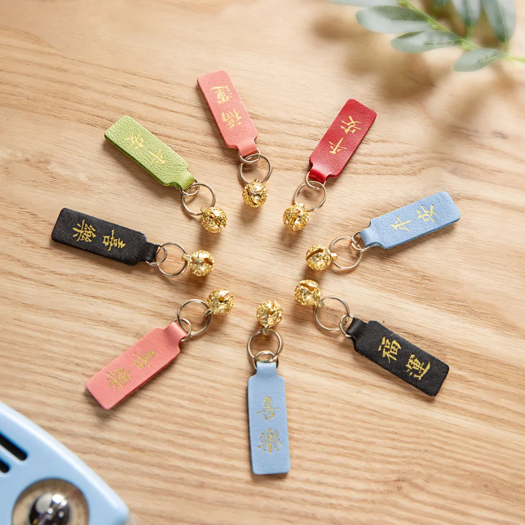 Wholesale Factory Made Custom Design Cute Design Mini leather keychain diy bag kit Special Gift creative gift ornament keychain