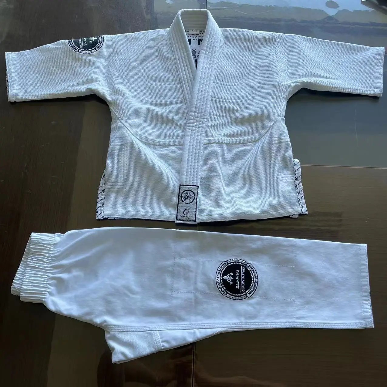 BJJ GI Brazilian Jiujitsu Kimonos BJJ kimono with high quality pearl weave Brazilian Jiu-jitsu Gi
